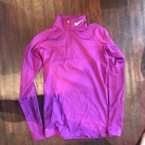 Nike pull over